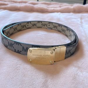Michael Kors twist reversible belt